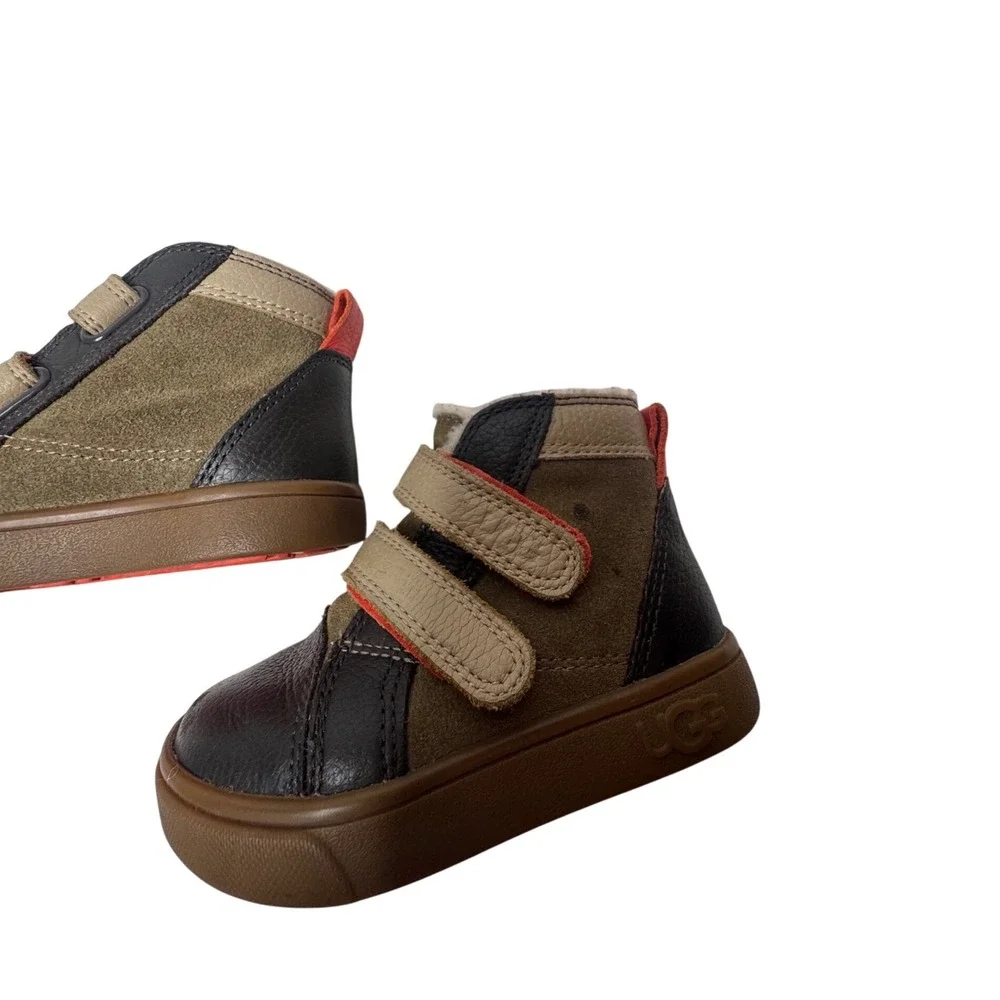 UGG Kids Rennon II Brown Olive Leather High Top Sneakers Hook Loop Straps Sz 6